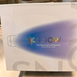 Snow Teeth Whitening Kit-New In Box
